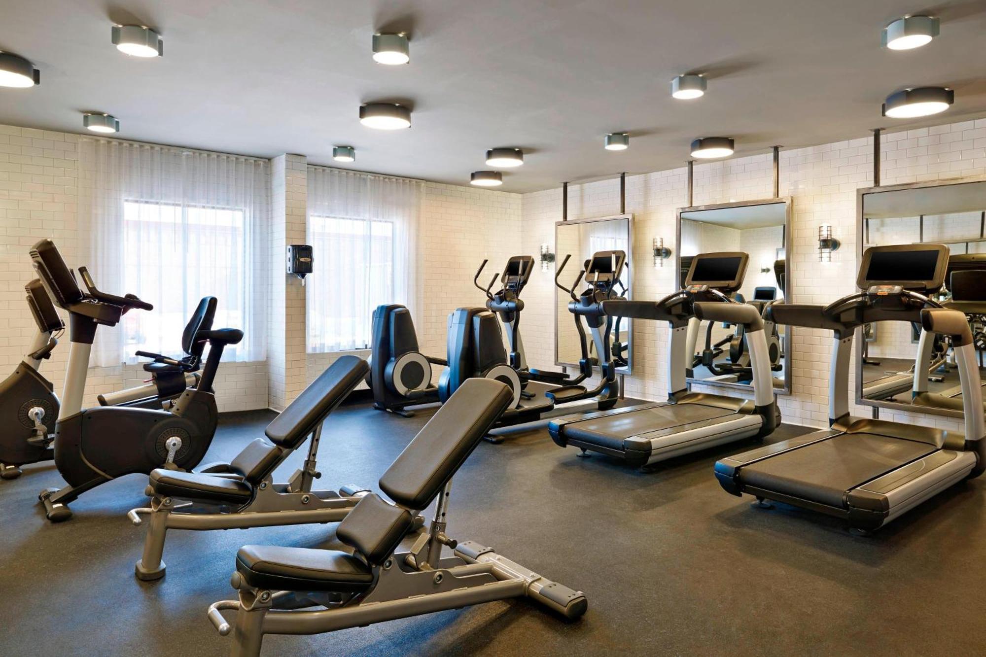 Hotel Four Points By Sheraton Mall Of America Minneapolis Airport