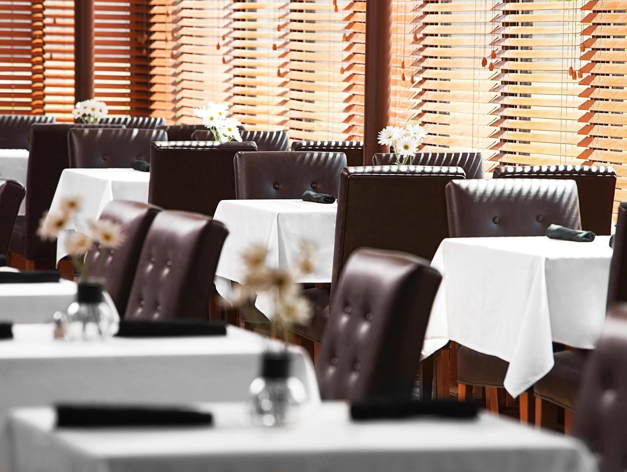 Four Points By Sheraton Mall Of America Minneapolis Airport Hotel 3*